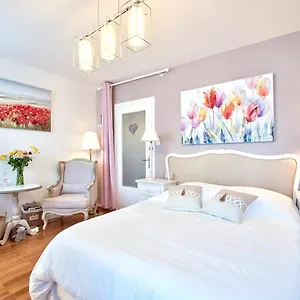 Naturalbnb - D'hotes Bios, Ethiques - Au Calme, Confort Dans Fermee - Parking Gratuit, Securise - Garage Velos Et Motos - Offert Super Petit Dejeuner Local Et Bio Sucre Sale Frühstückspension